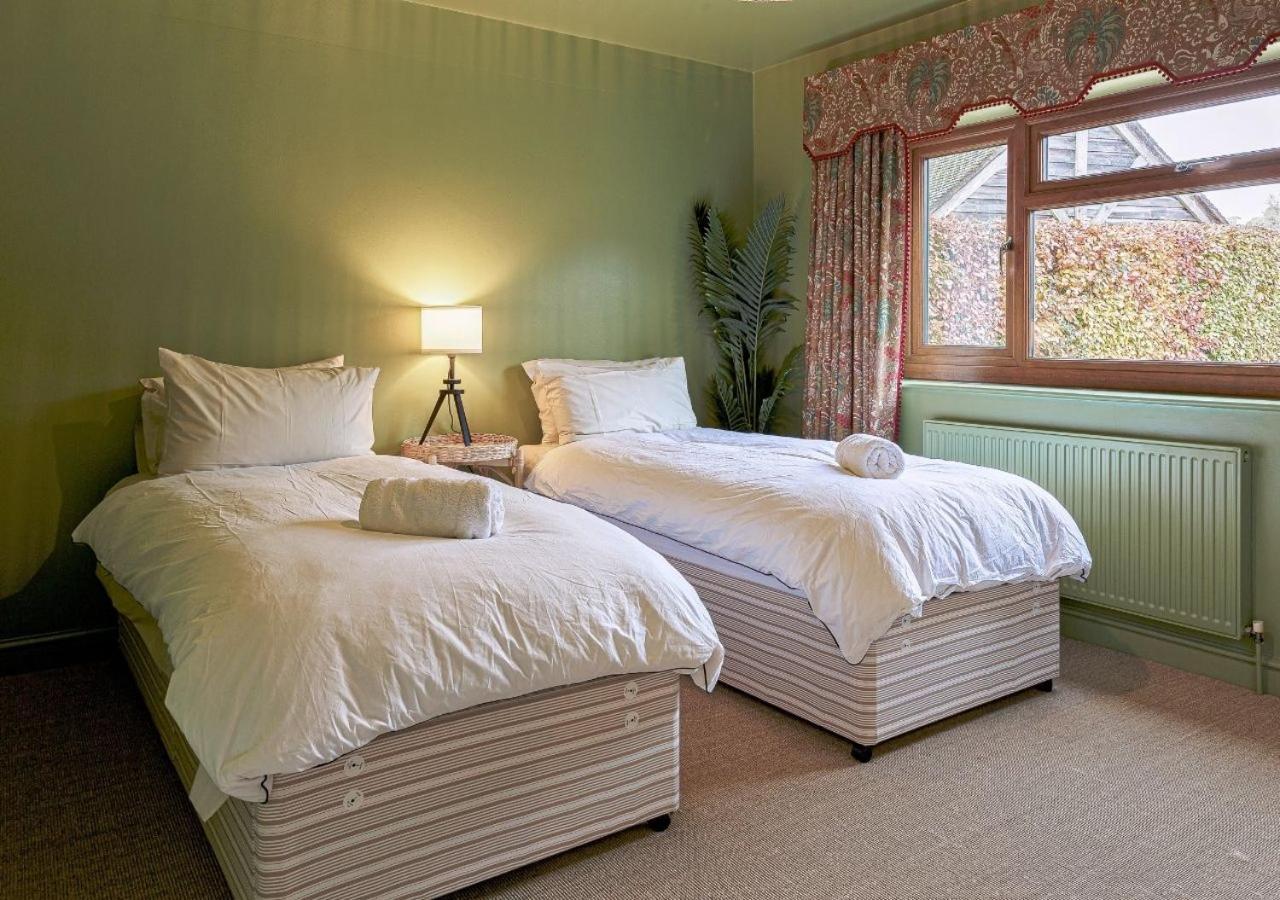Villa Charming 3Bd Cotswolds Family Retreat à Bourton-on-the-Water Extérieur photo