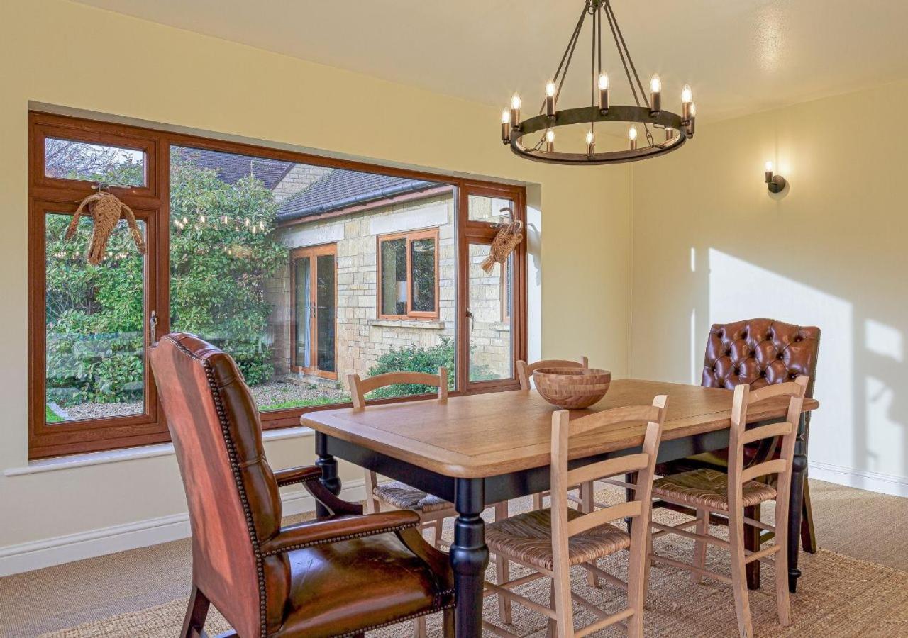 Villa Charming 3Bd Cotswolds Family Retreat à Bourton-on-the-Water Extérieur photo