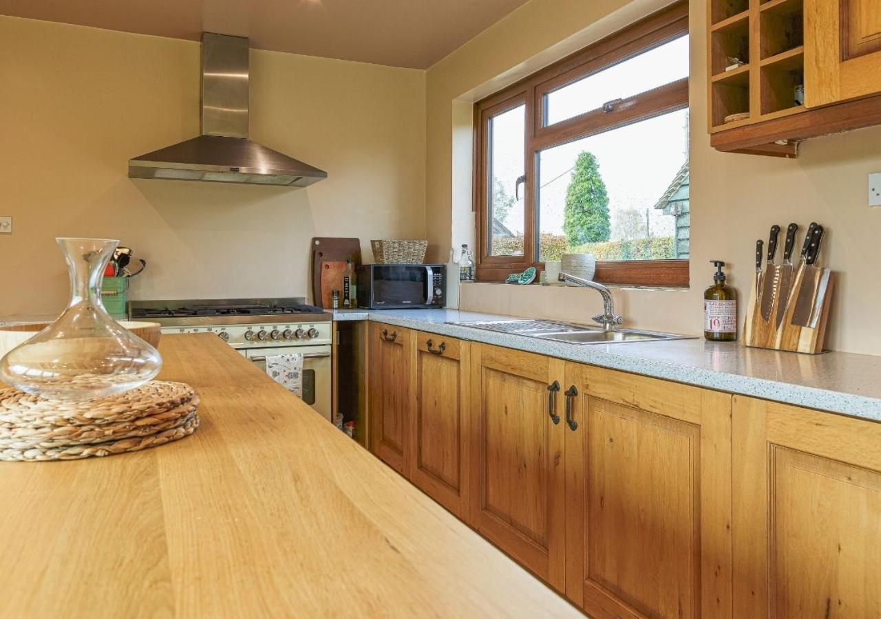 Villa Charming 3Bd Cotswolds Family Retreat à Bourton-on-the-Water Extérieur photo